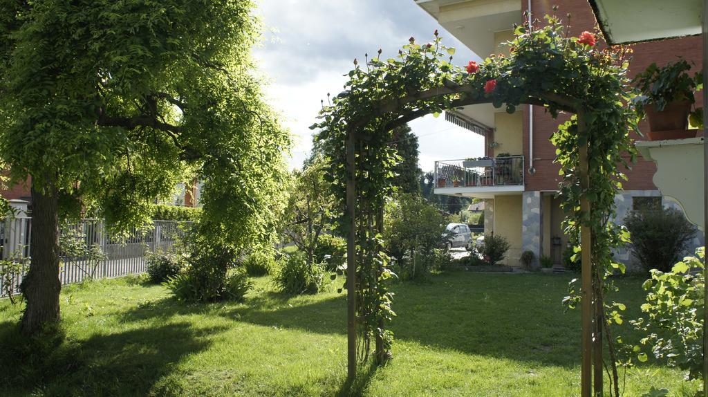 Il Piccione Viaggiatore Banchette D'Ivrea Bagian luar foto